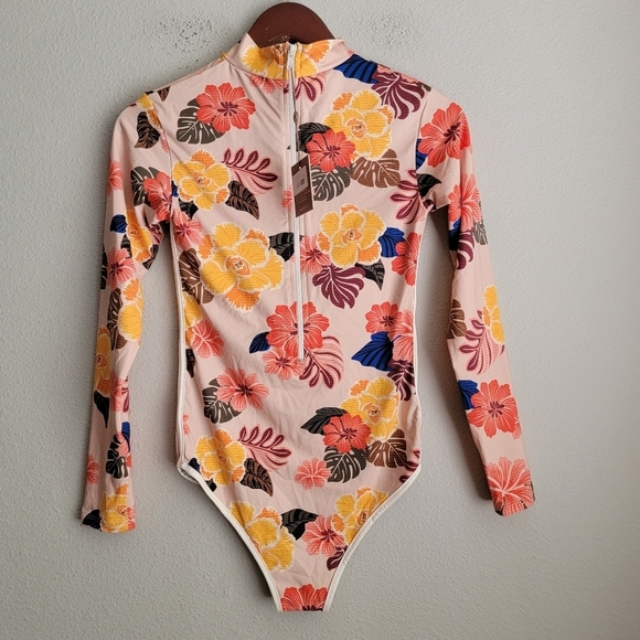 acacia swimwear Other - Acacia Ehukai One Piece in Retro Paradise size M NWT